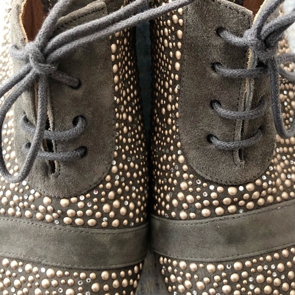 🩶MALOLES - Grey Richelieu - Suede lace up shoes with rhinestones - Picture 1 of 5